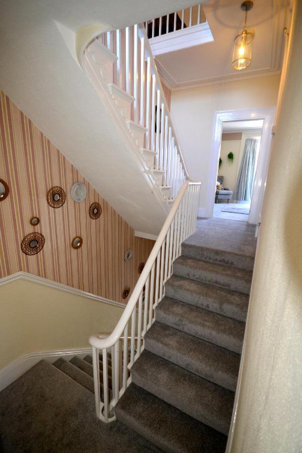 Heritage Holiday Accommodation Pembroke Dock Extérieur photo